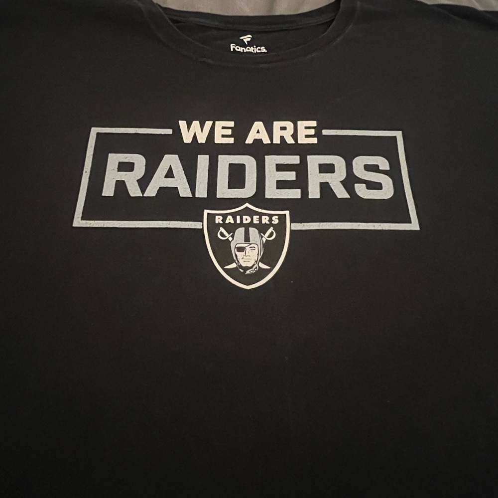 Las Vegas Raiders NFL t-shirt 5XL - Picture 2 of 4